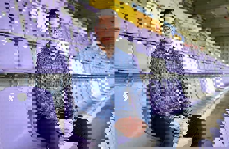 1738180