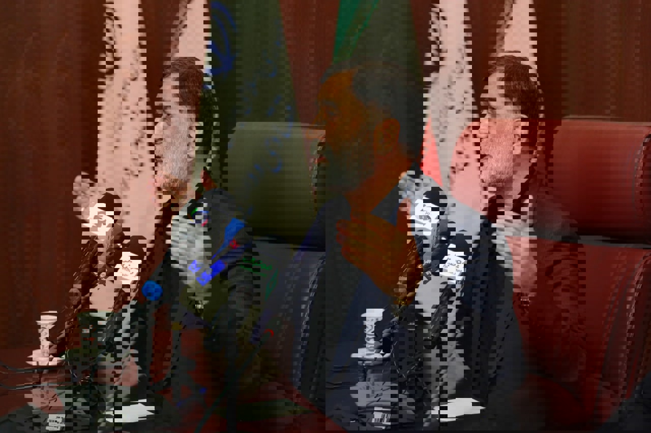 1738191