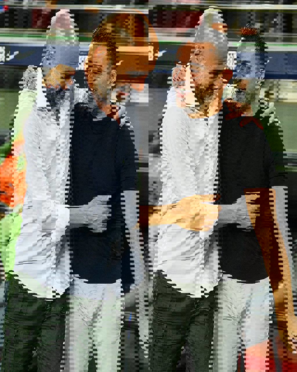 1738223