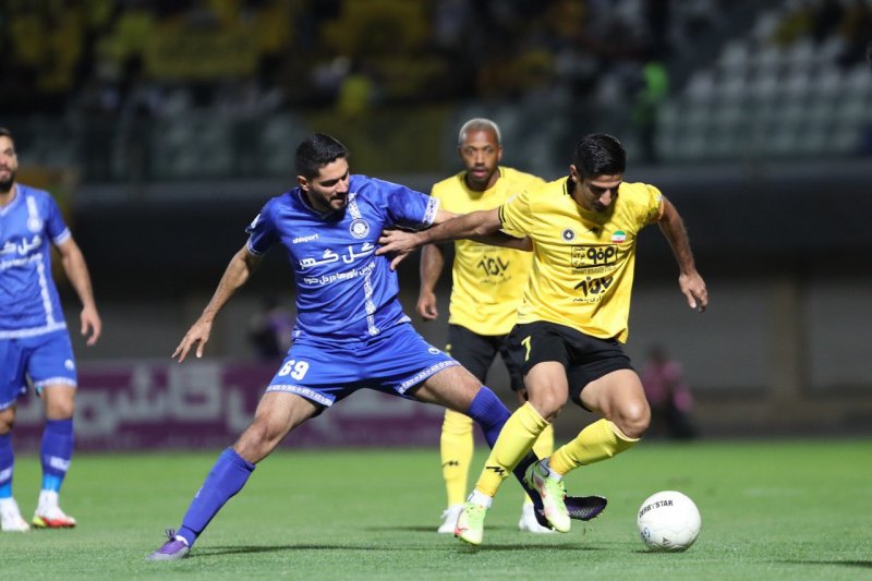 غایب بزرگ دربی اصفهان پولش را می‌خواهد!