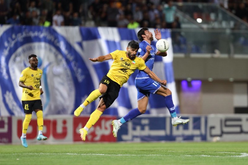 زکیپور در ۹ دقیقه پوشکاش گرفت!(عکس)