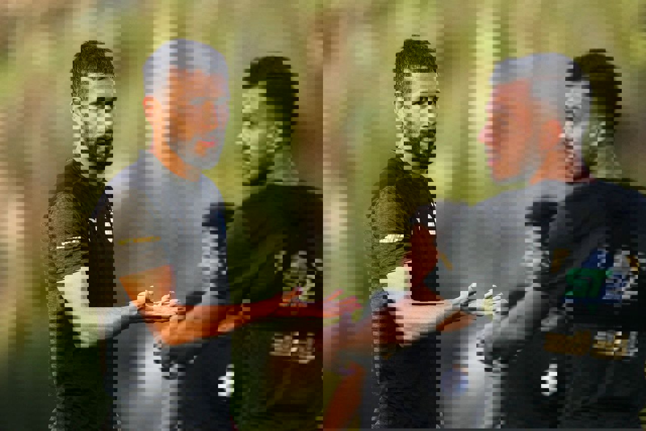 1739324