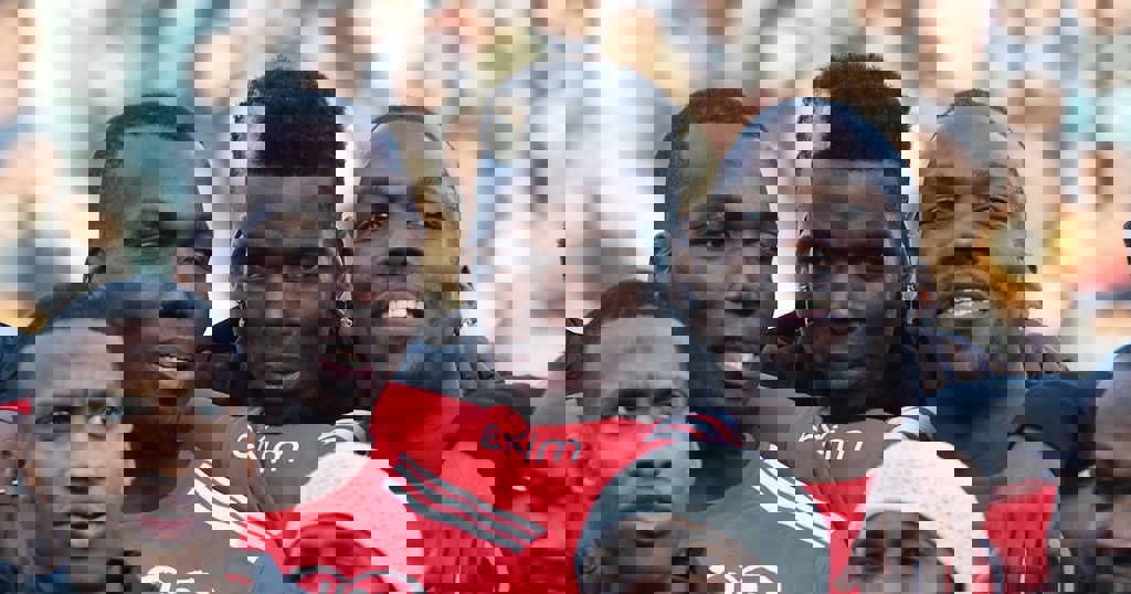 1739510