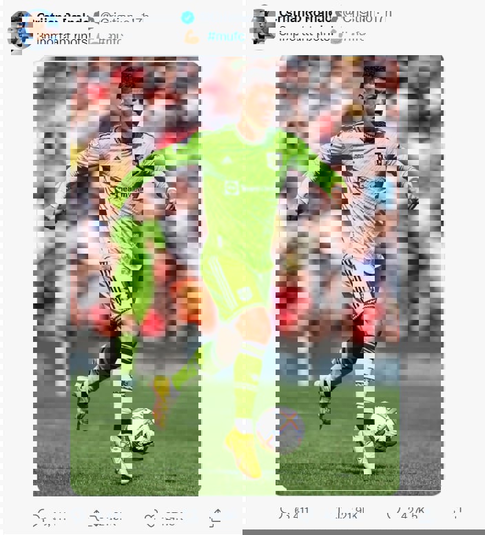 1739488