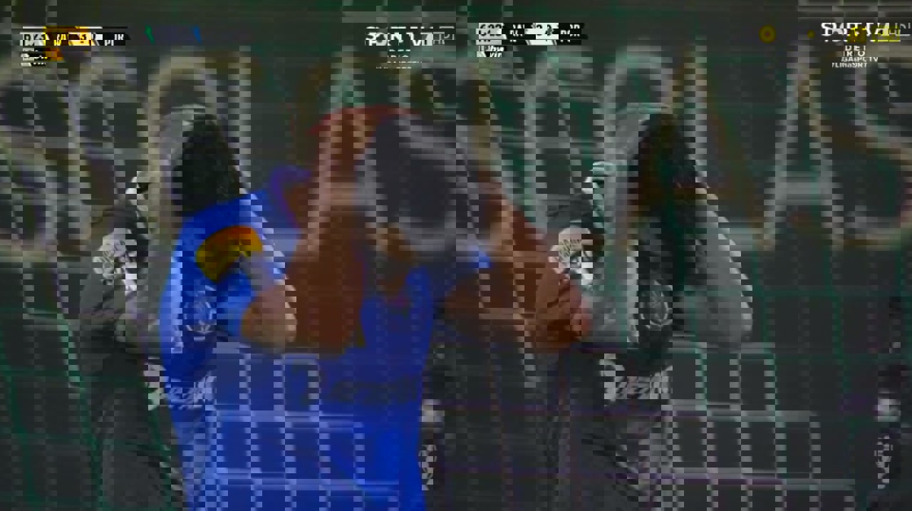 1739670