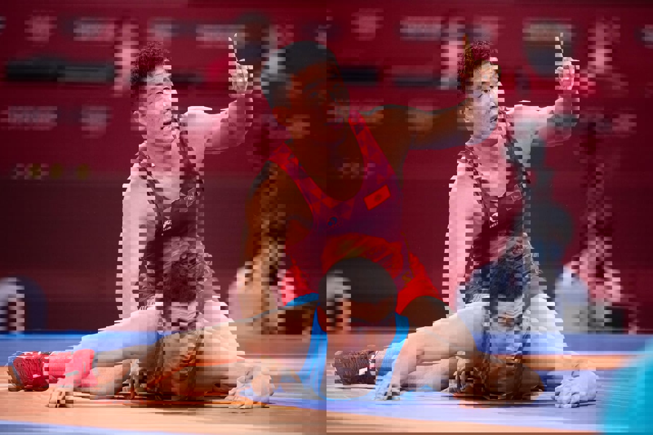 1739722