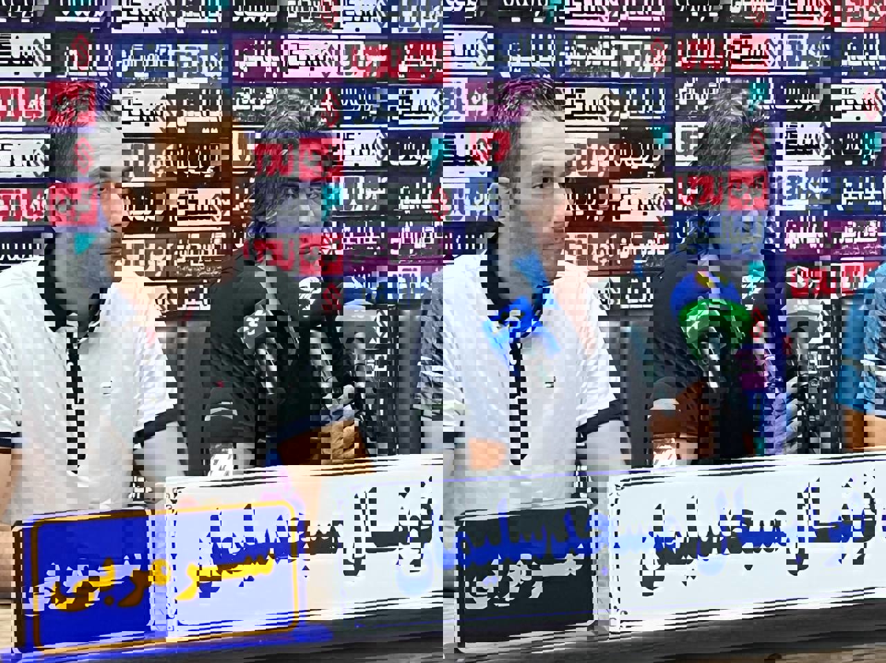 1740302