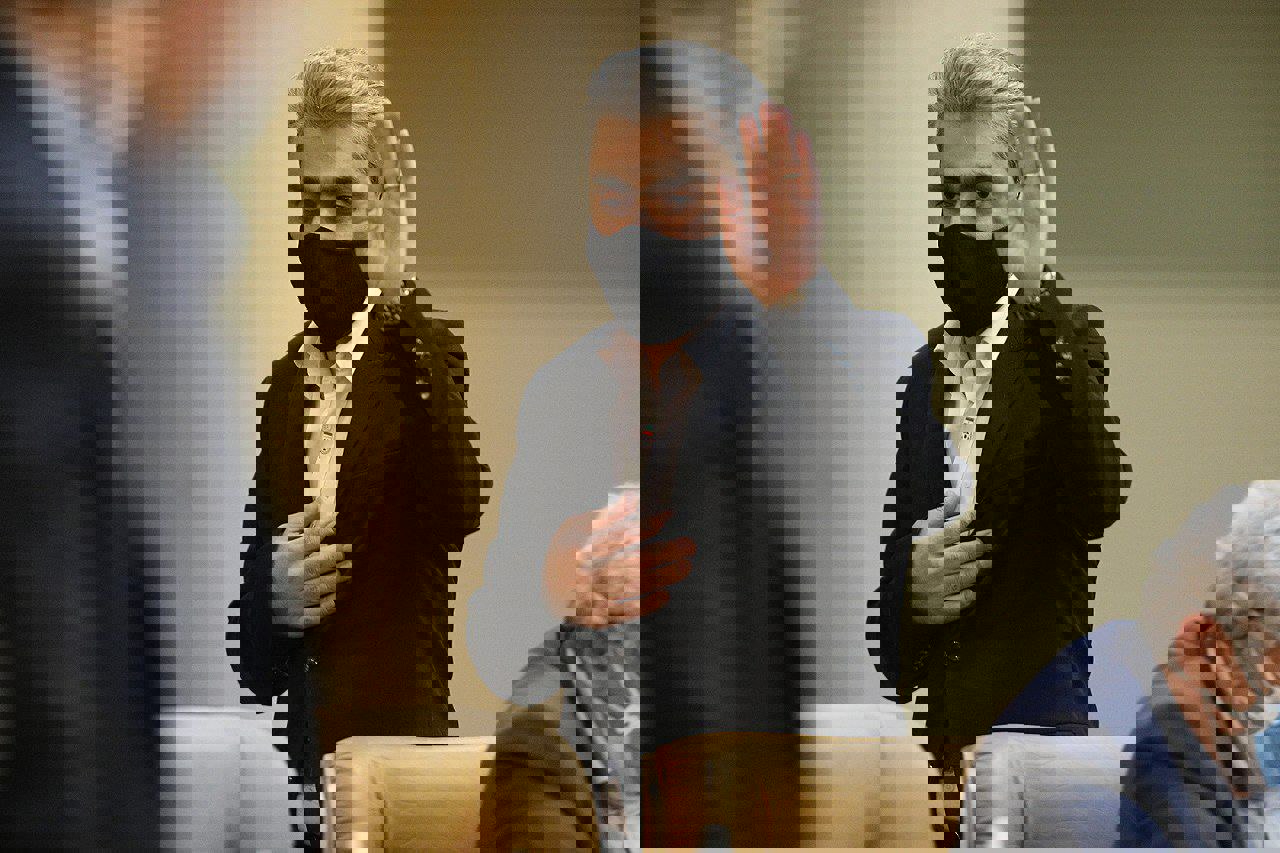 1740160
