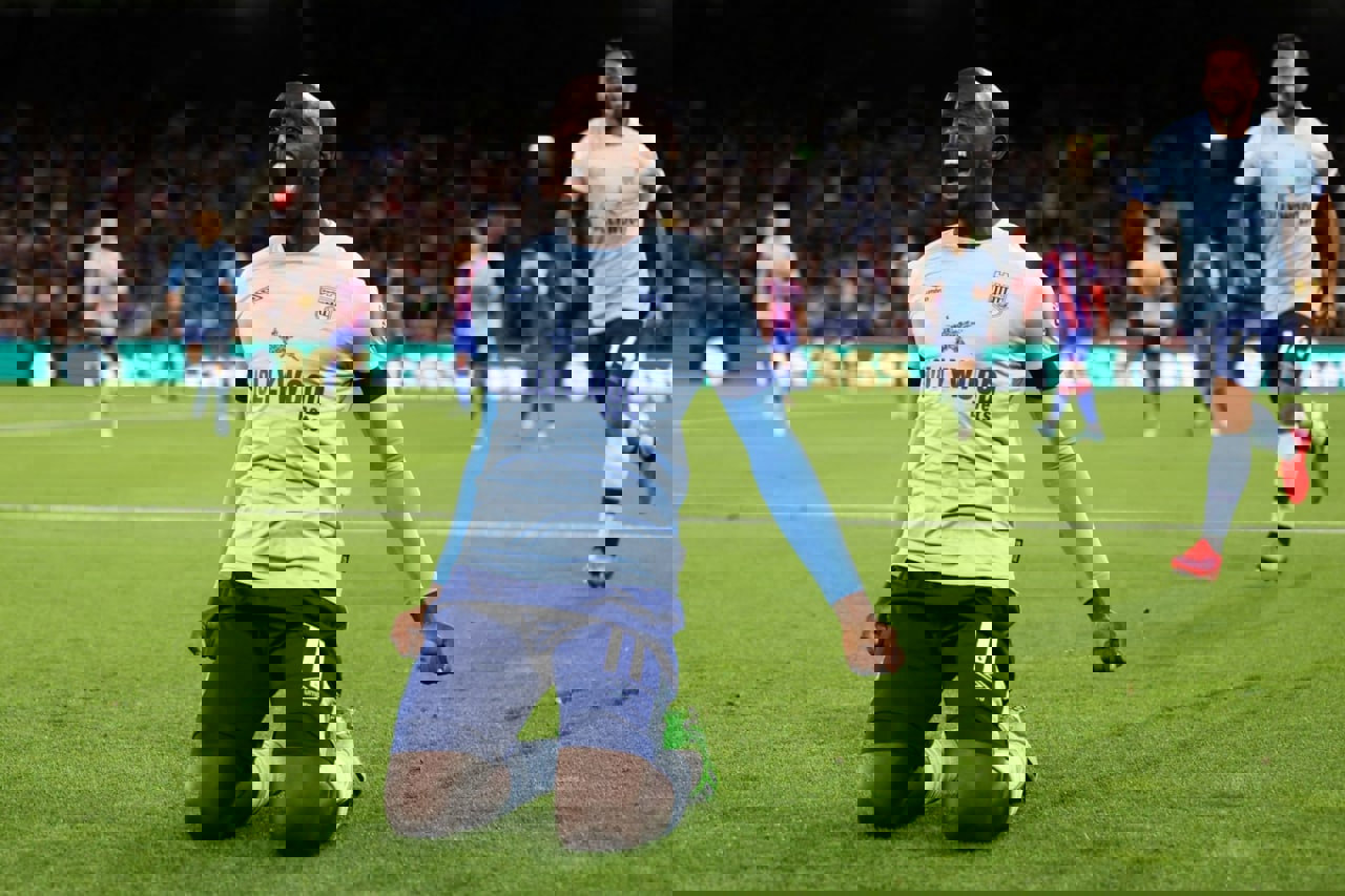 1740365