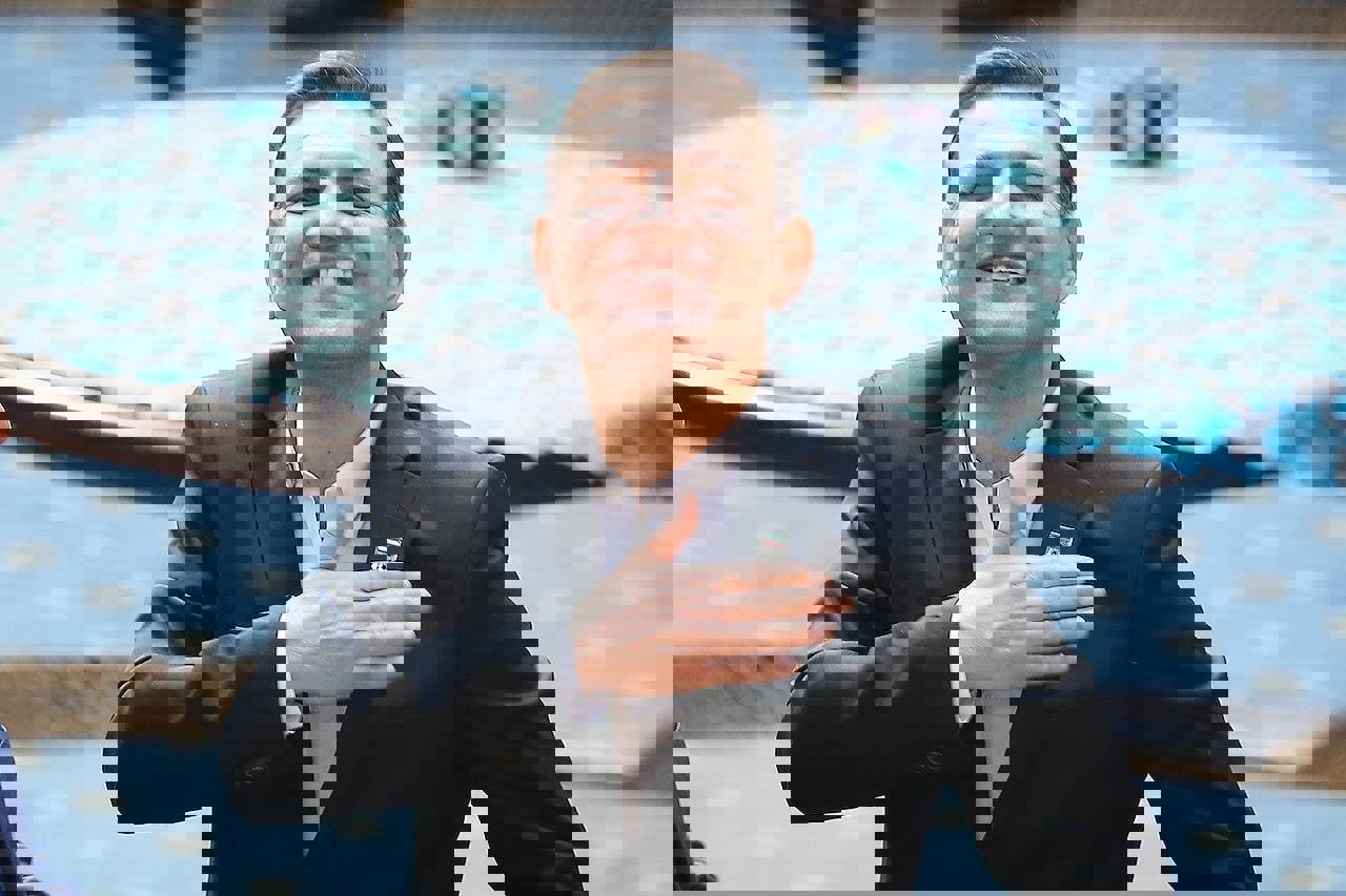 1740350