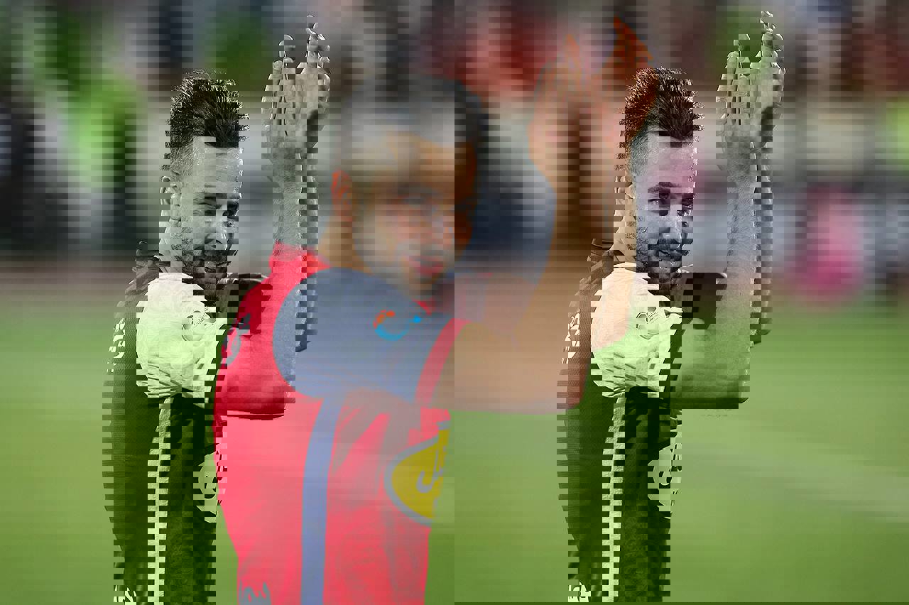 1740615
