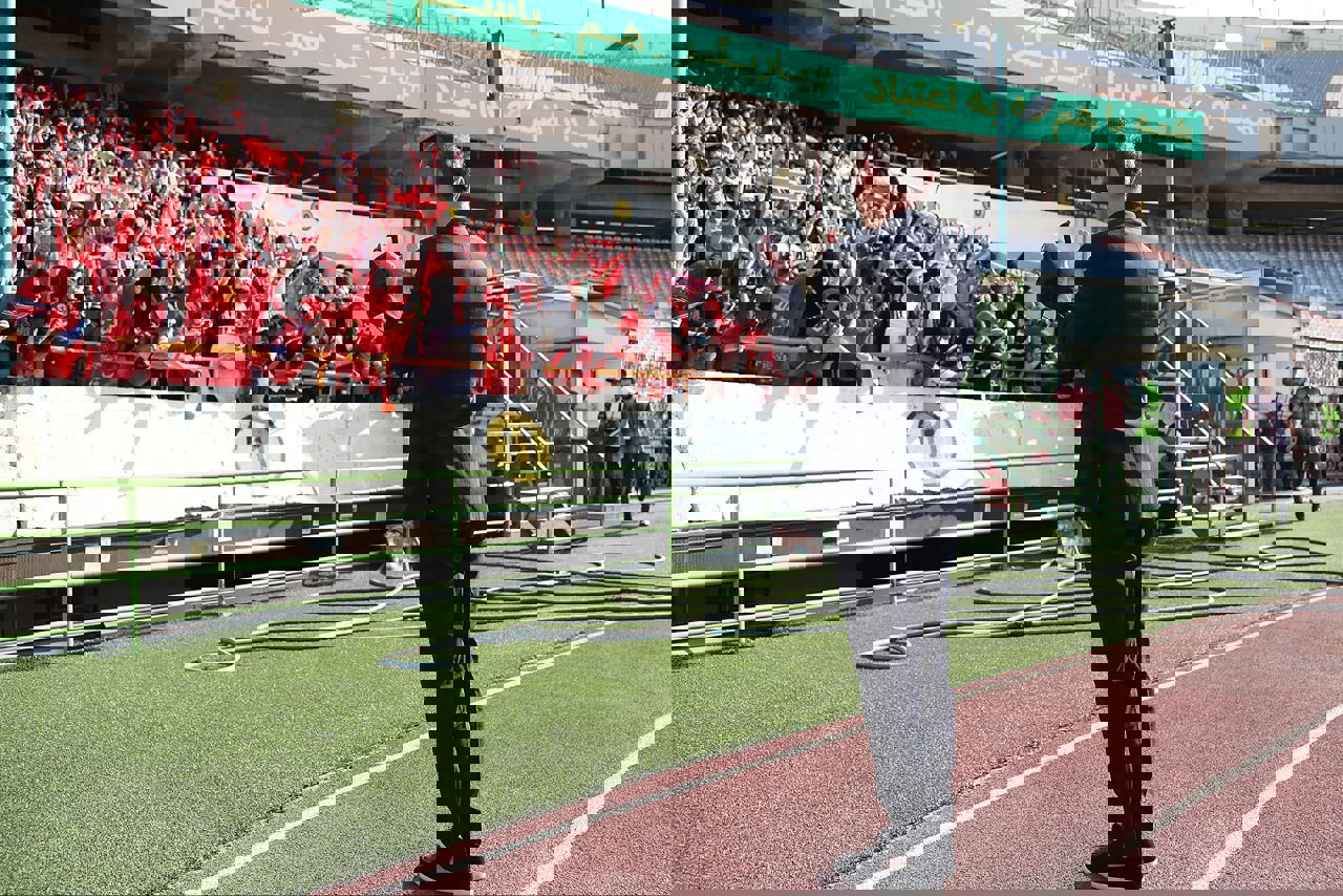 1740757