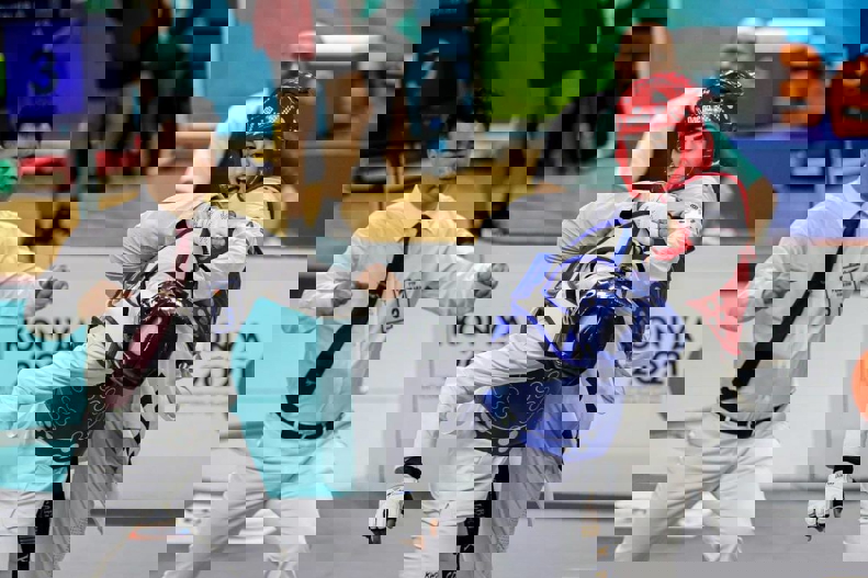 1741008