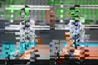 لژیونرها؛/ معنوی نژاد تیم فرانسوی را از بحران خارج کرد!