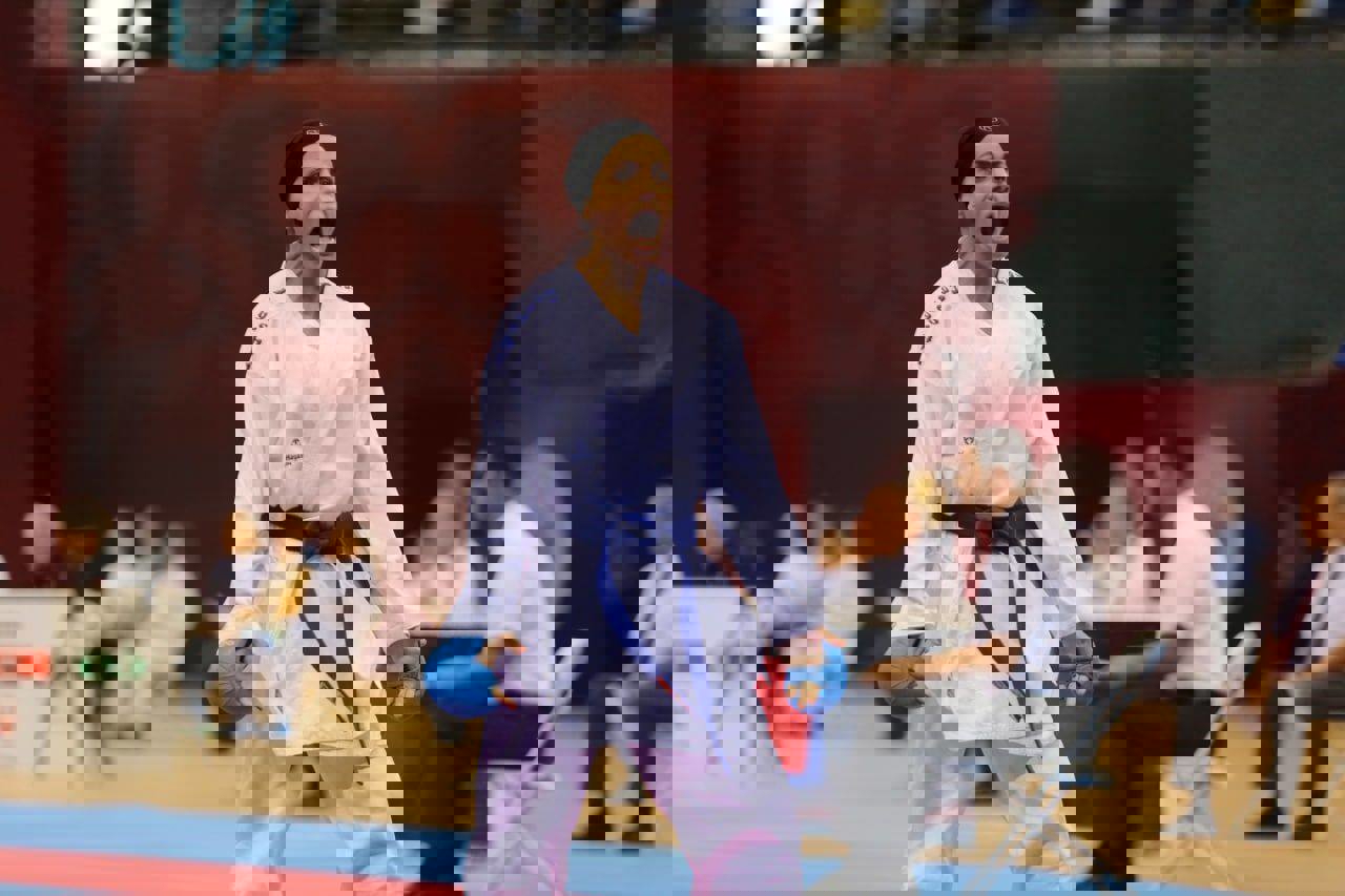 1741871