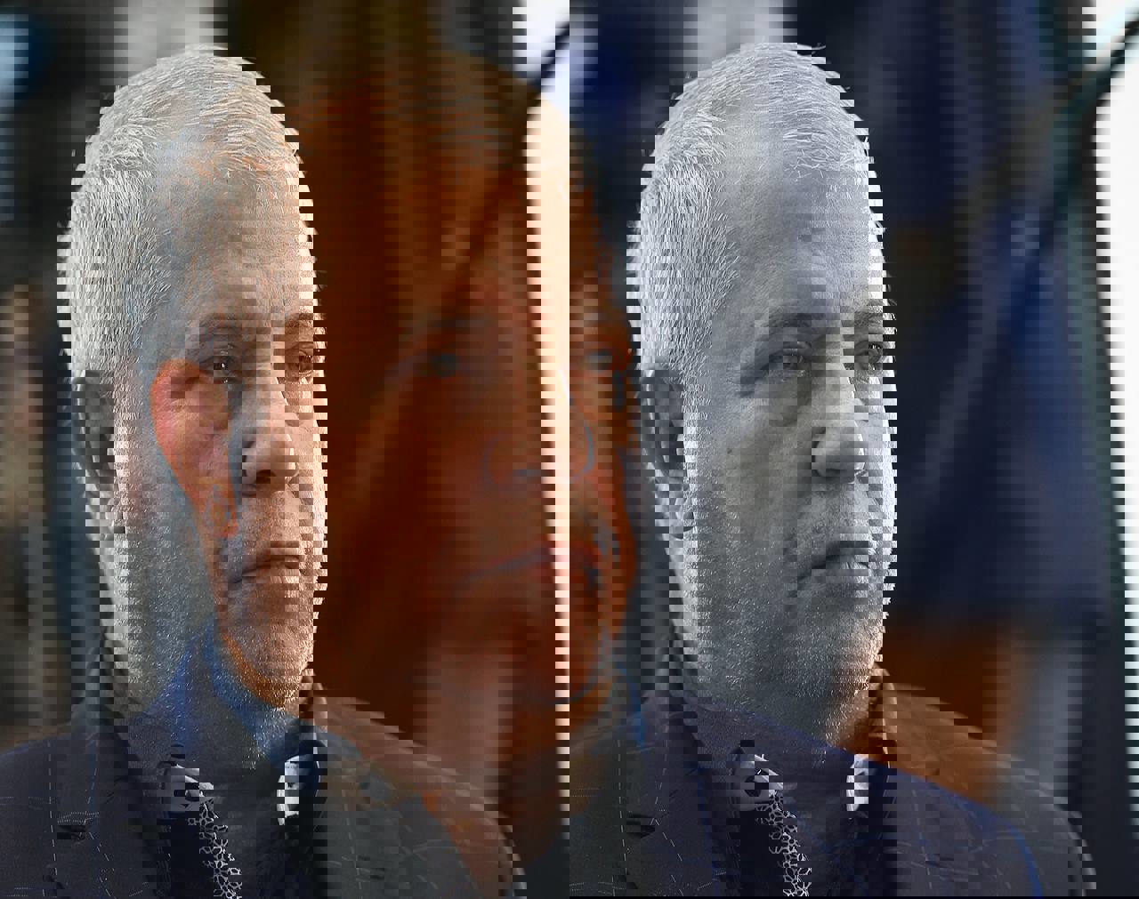 1742135