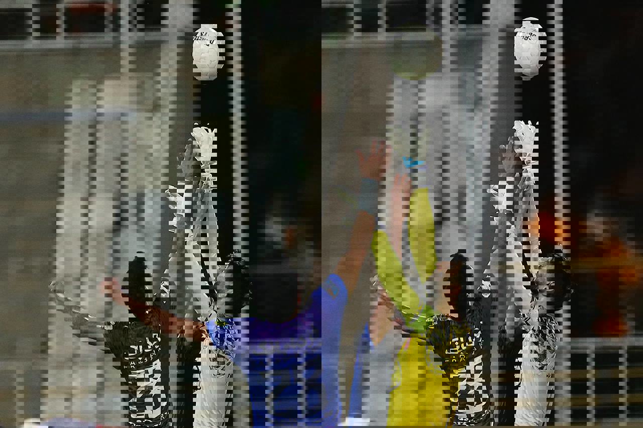 1742306