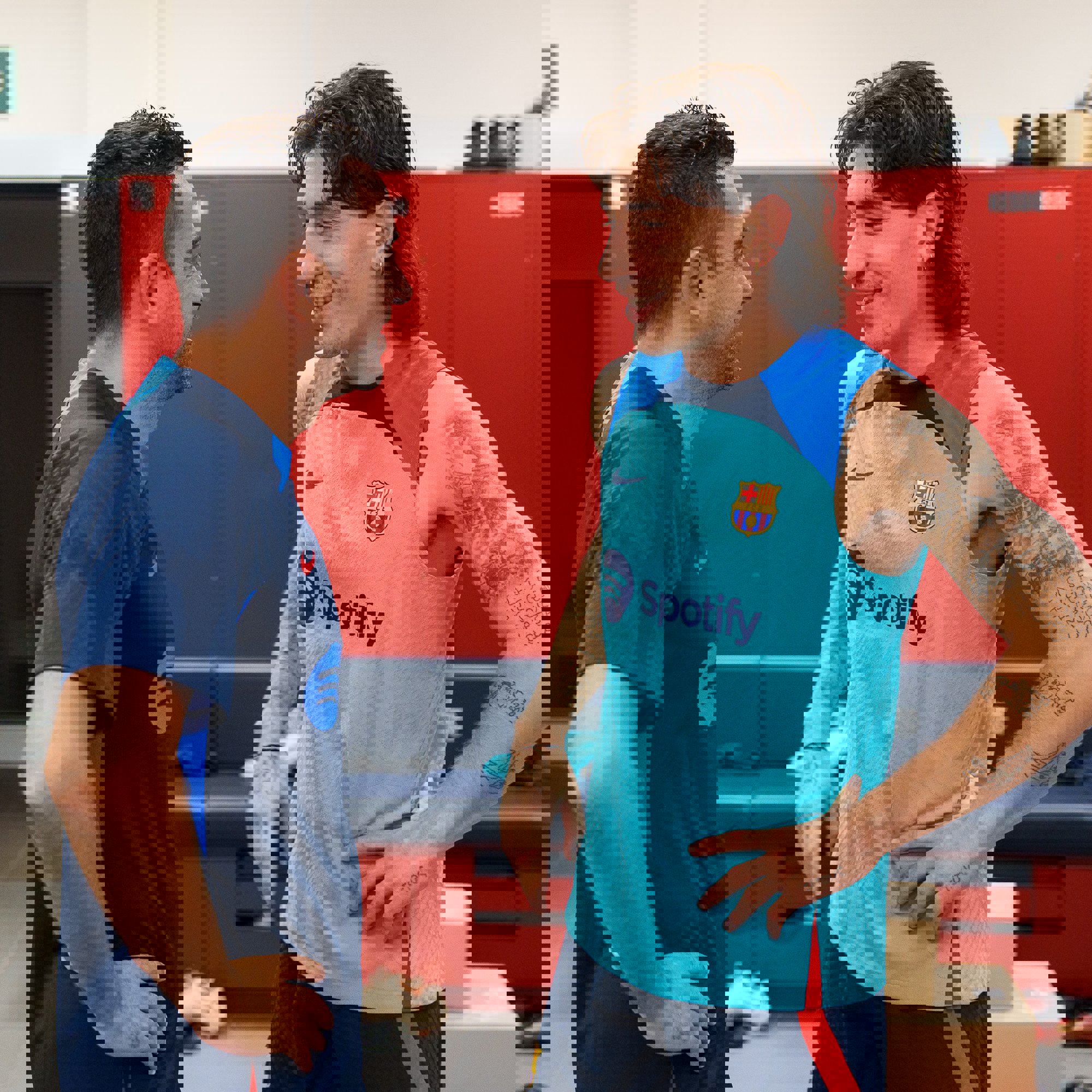 1742494