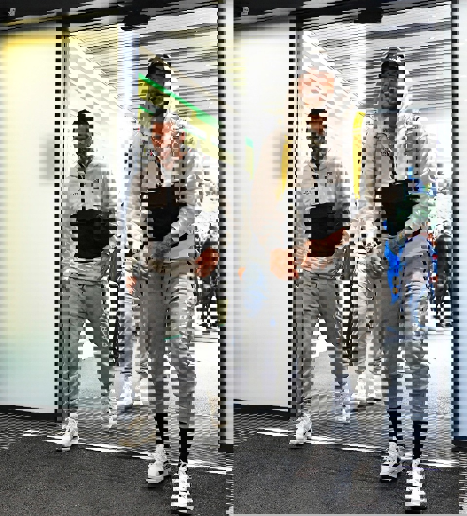 1742626