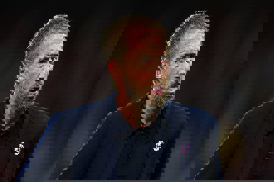 1743037