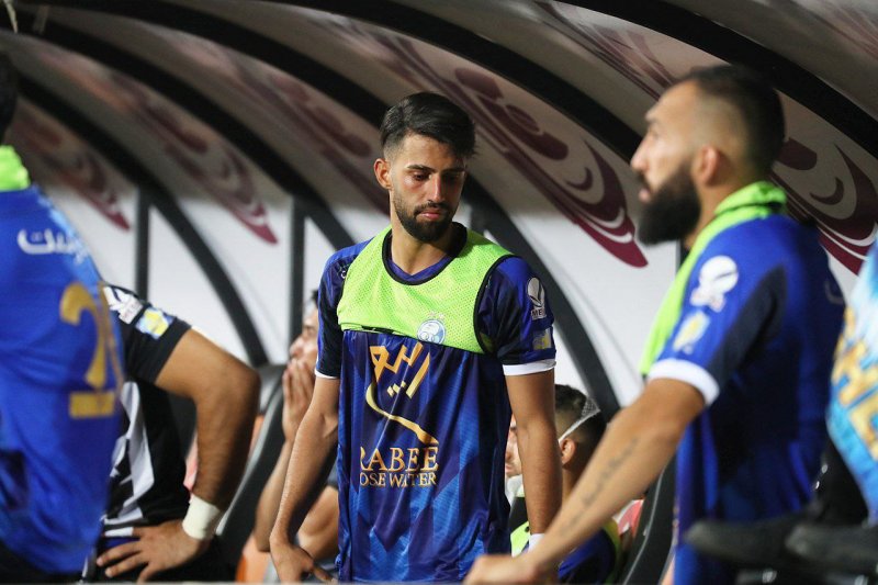 نگاه ستاره‌های تعویضی استقلال: حسرت!