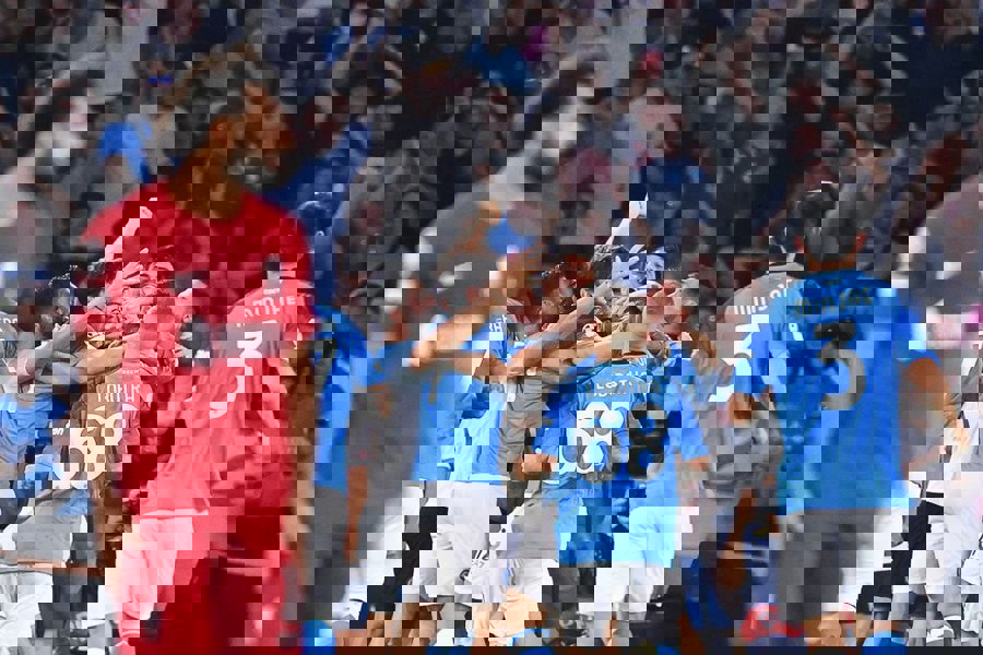 1743071