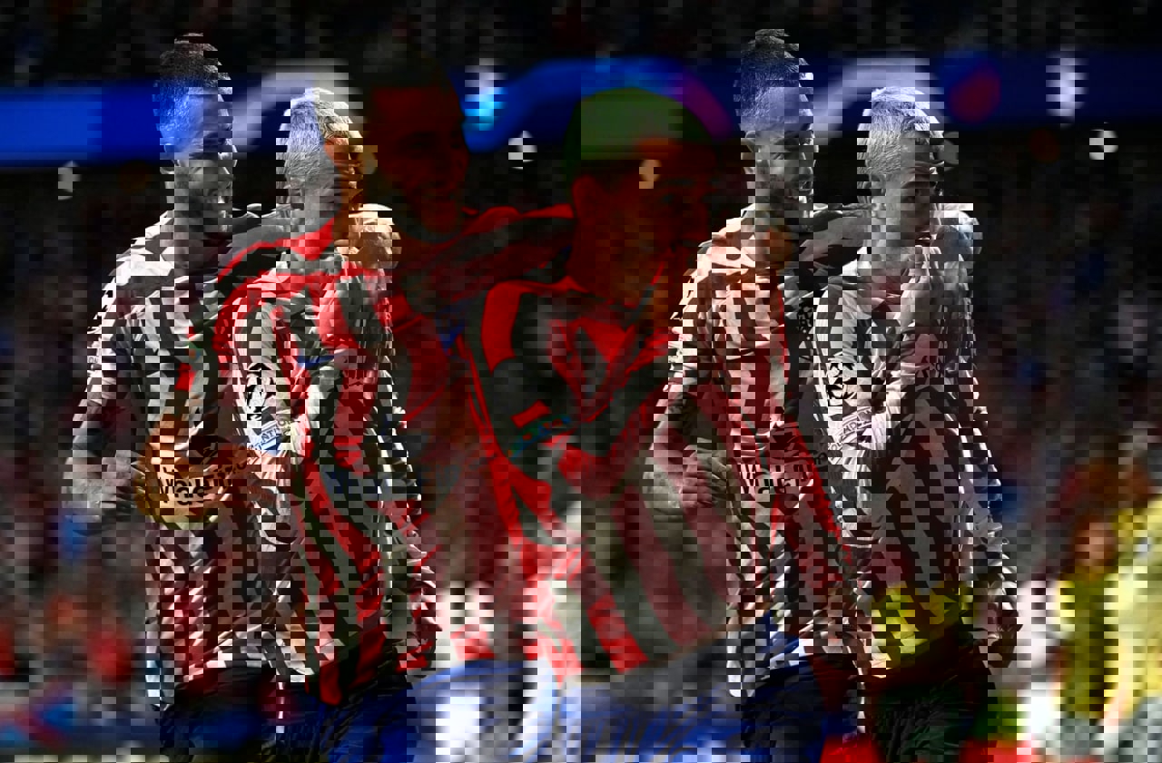 1743141