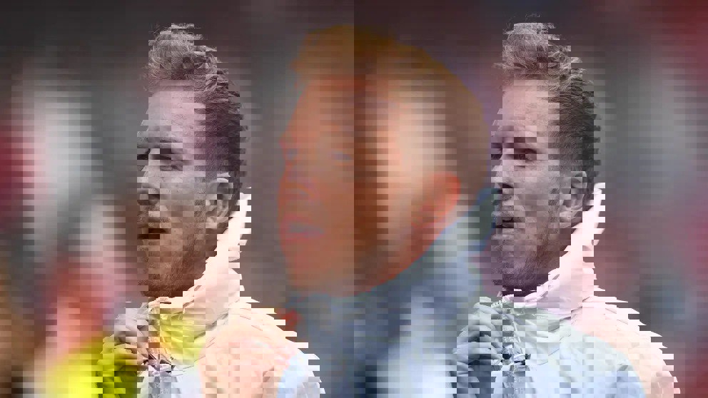 1744018