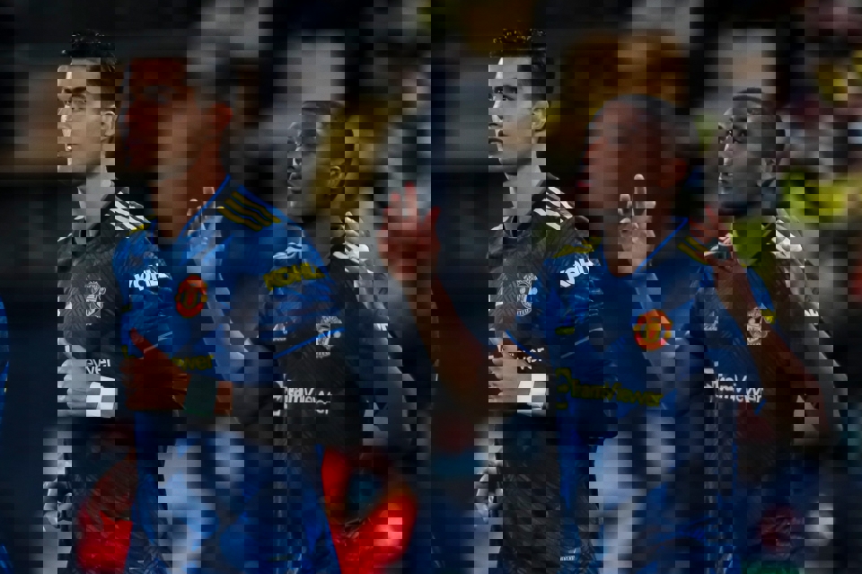 1744128