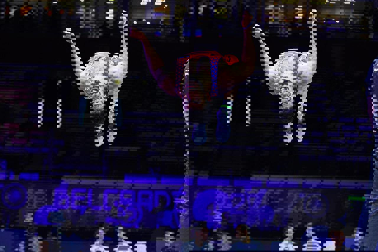 1744286