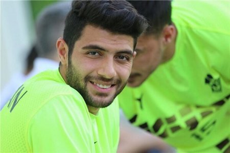 بازگشت حق وردی به جمهوری آذربایجان / رسمی: مدافع تراکتور به نفتچی باکو پیوست (عکس)
