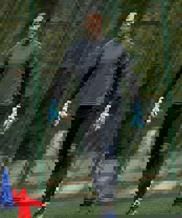 1744579