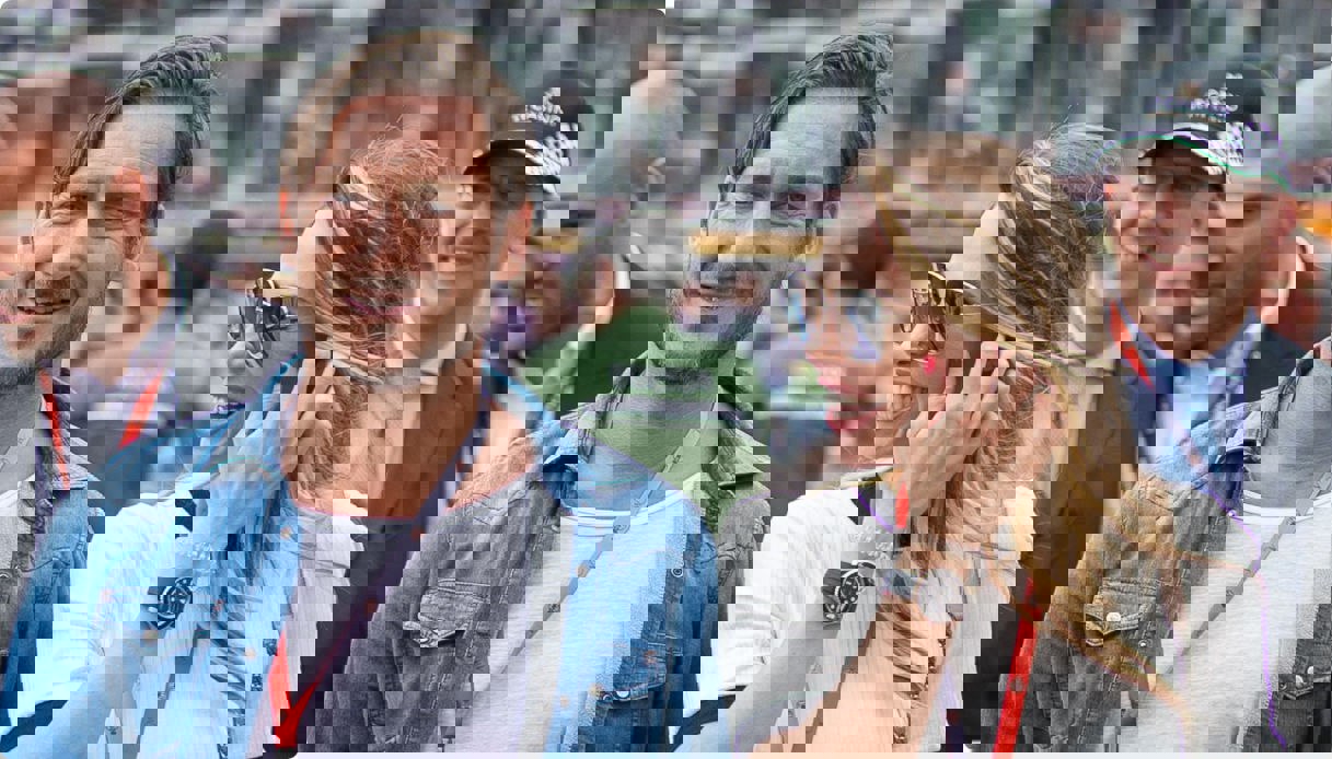 1744542