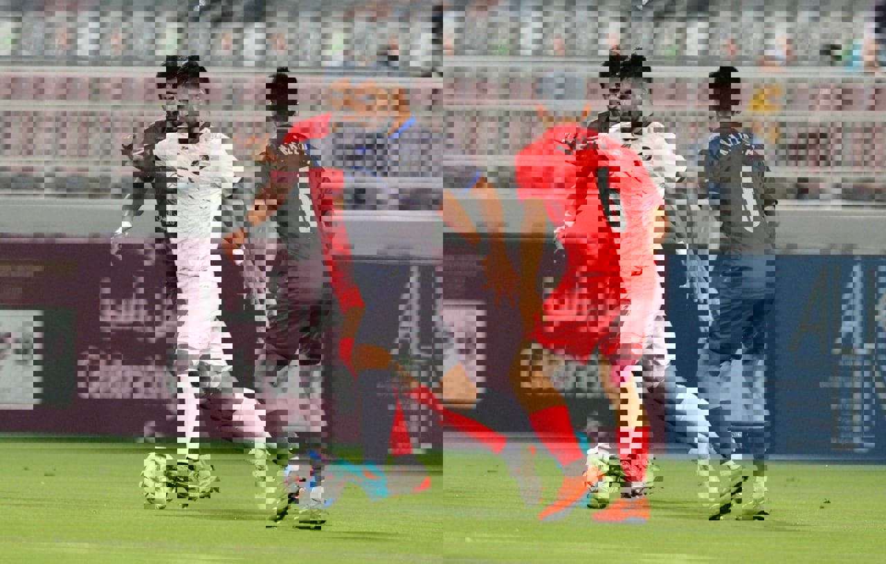 1744829