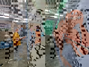 اتوبوس تیم‌ملی از پارکینگ بیرون می‌آید!(عکس)