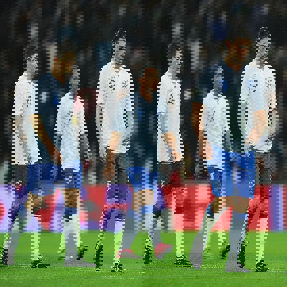 1744778
