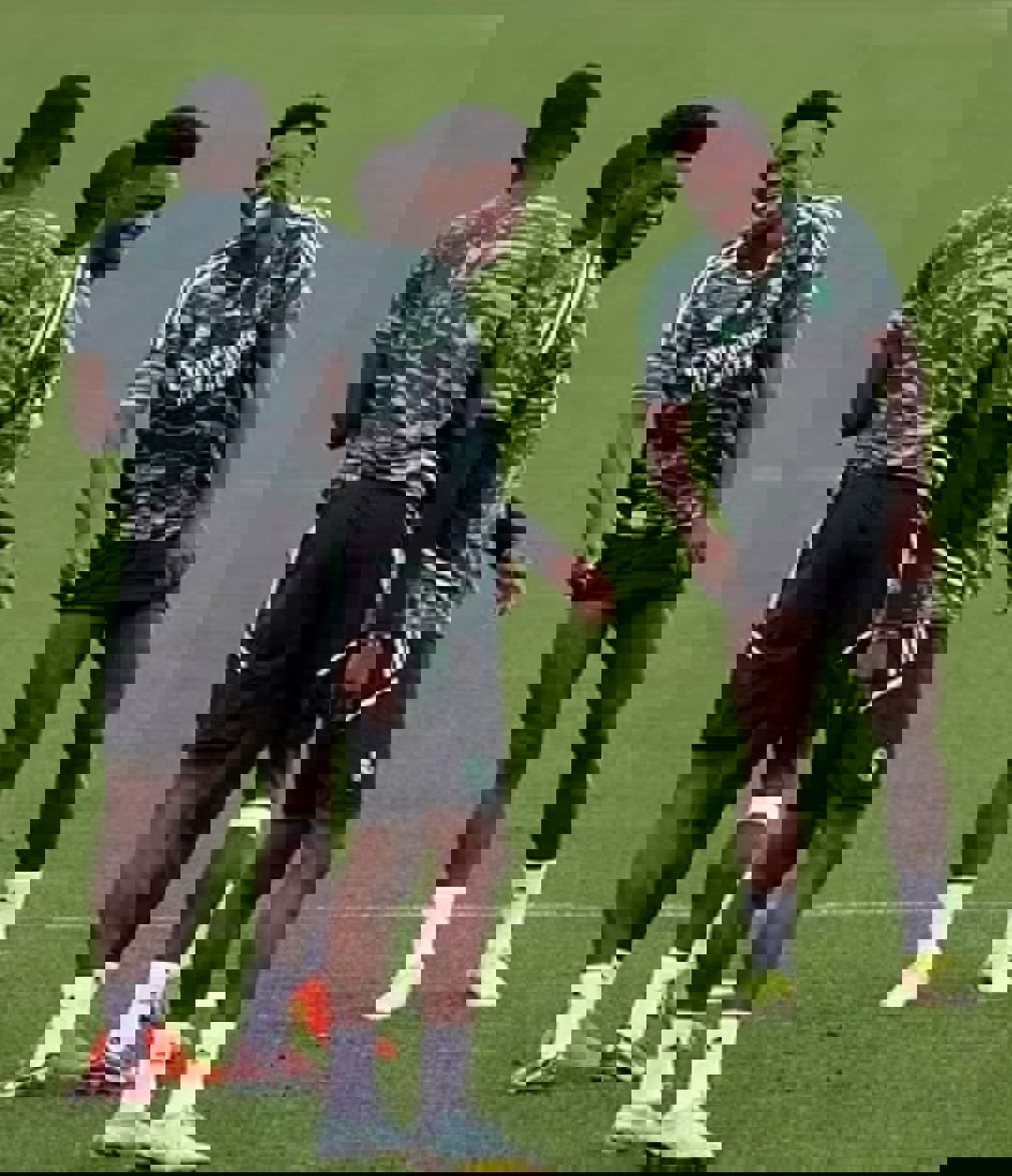 1745032