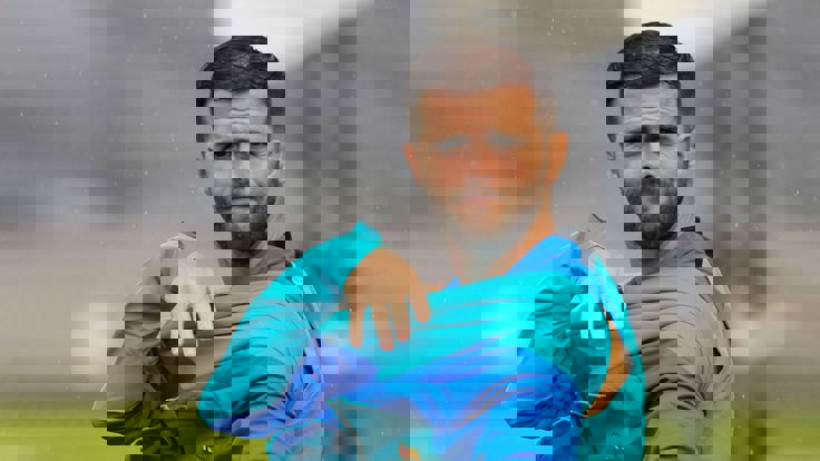 1745037