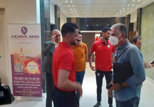 همه مشاهده شدند به جز فیزیوتراپ؛/ دستیاران کی‌روش در هتل المپیک (عکس)