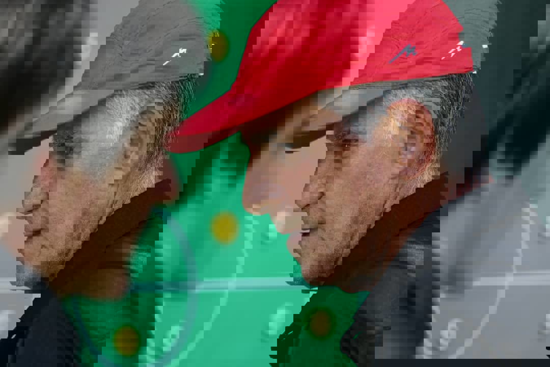1745501