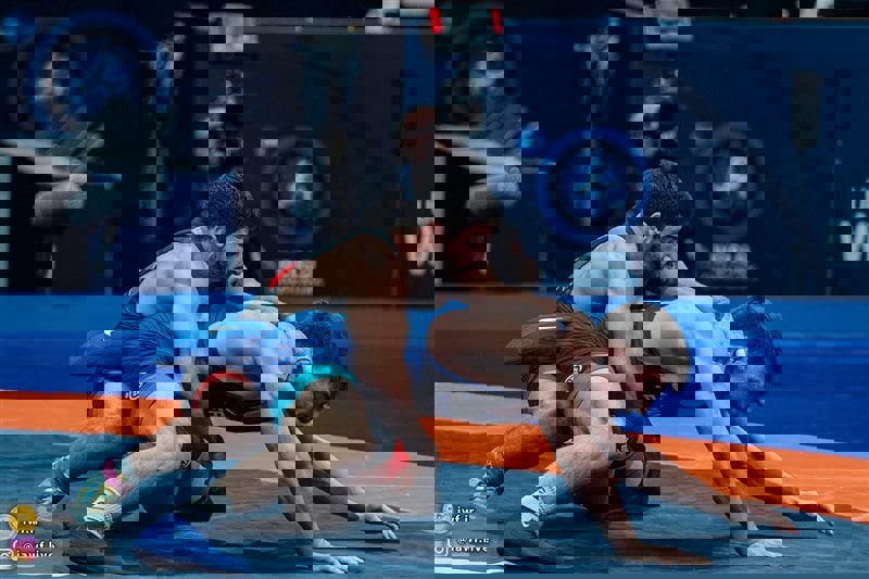 1745695