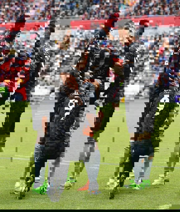 1746308