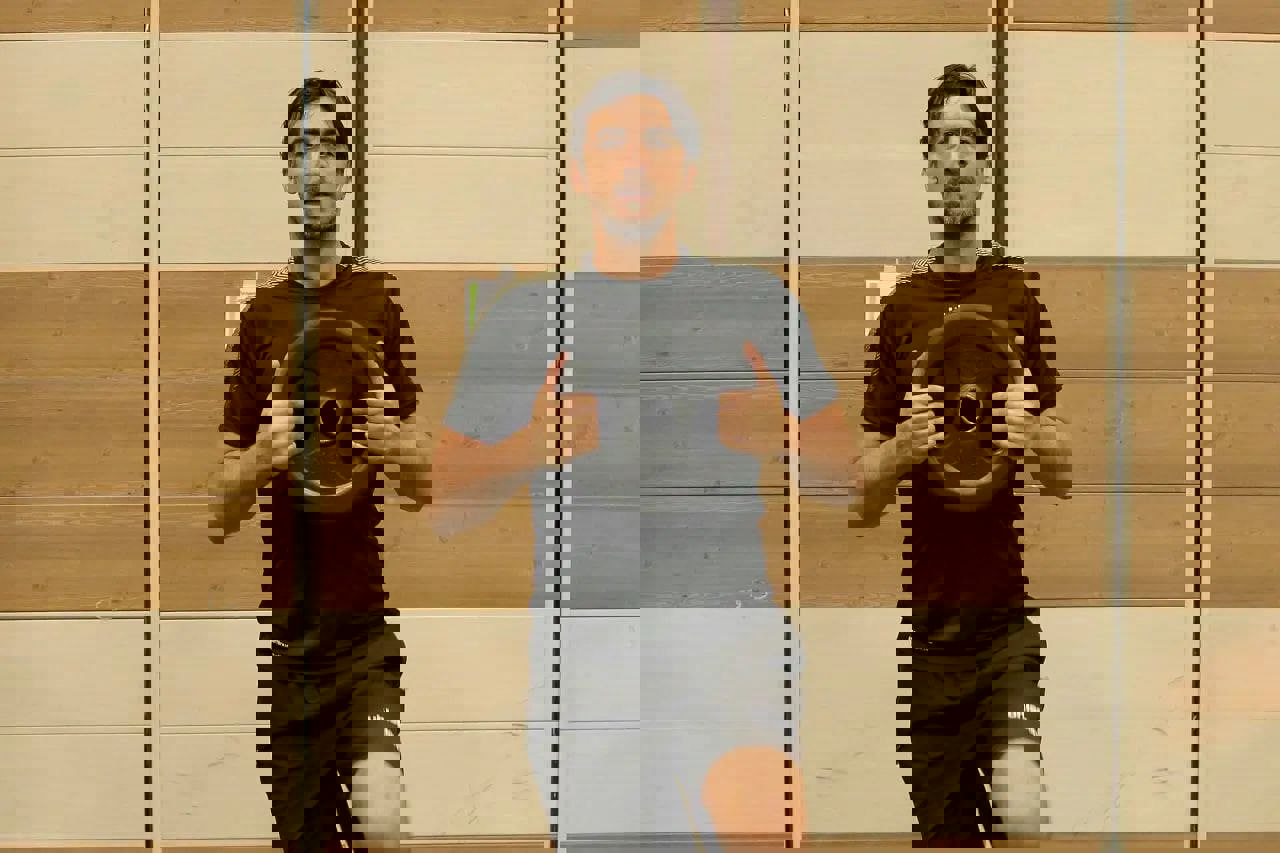 1746763