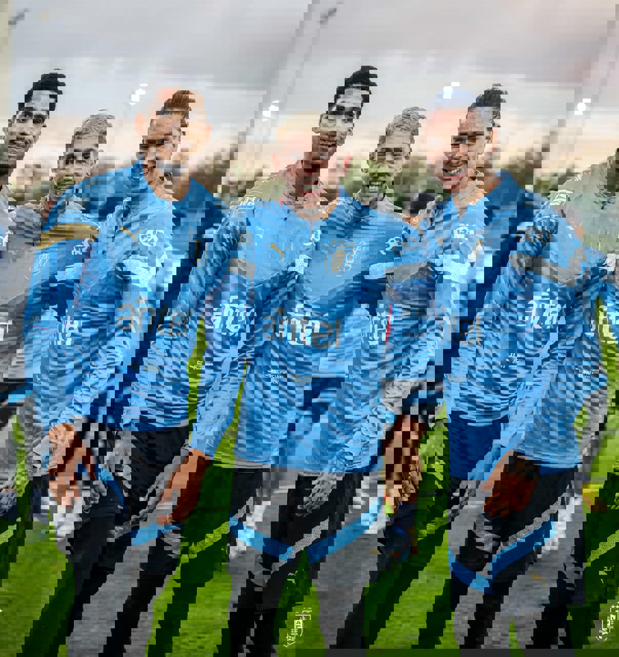 1747329