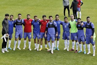 رونمایی از ۱۱ بازیکن ایران مقابل اروگوئه