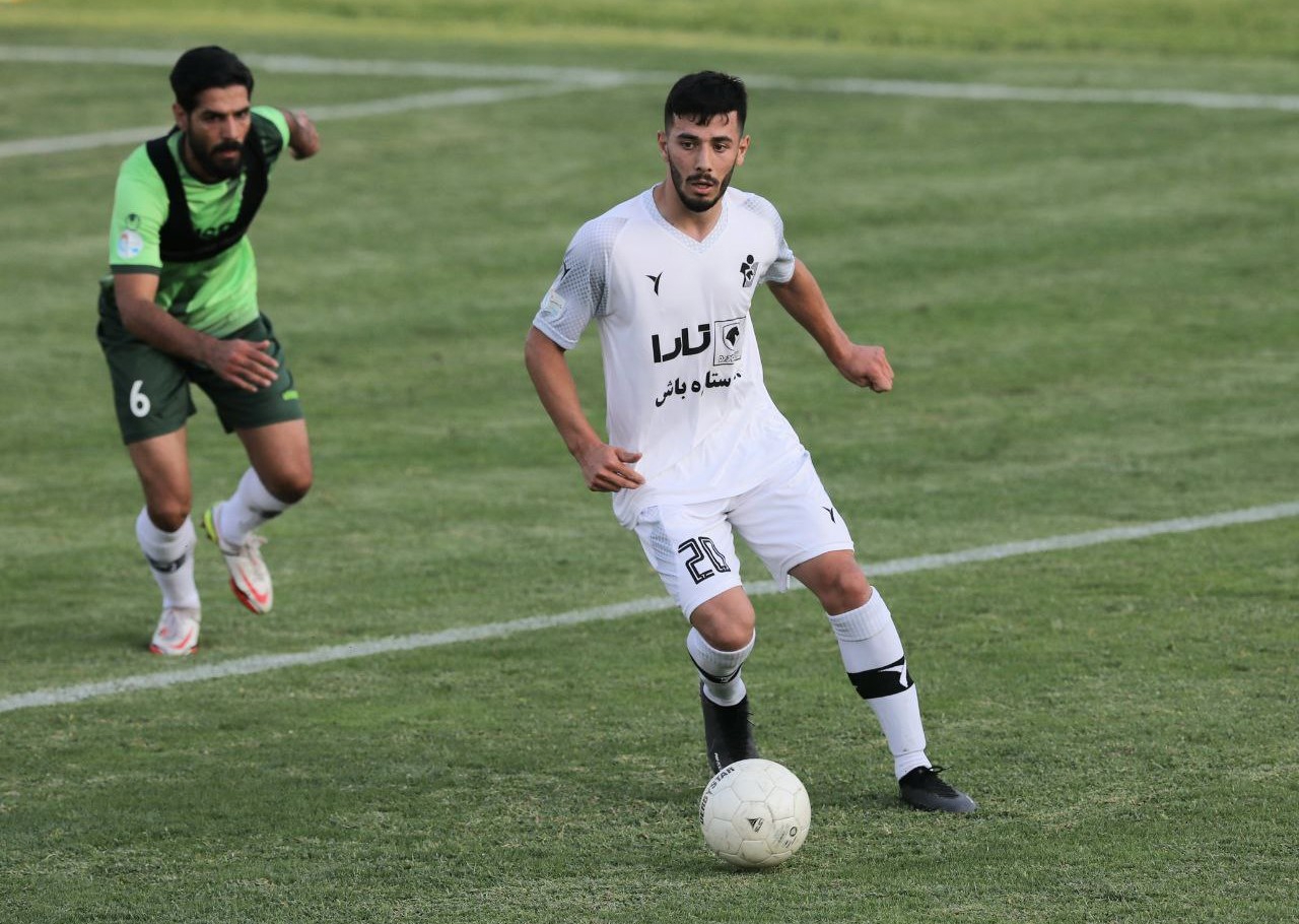 حسینی با گل آماده شروع دوباره لیگ(عکس)