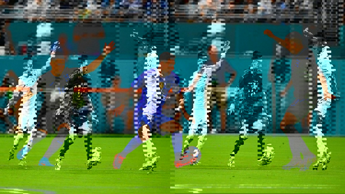 1747646