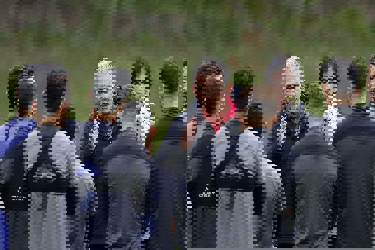 1748183