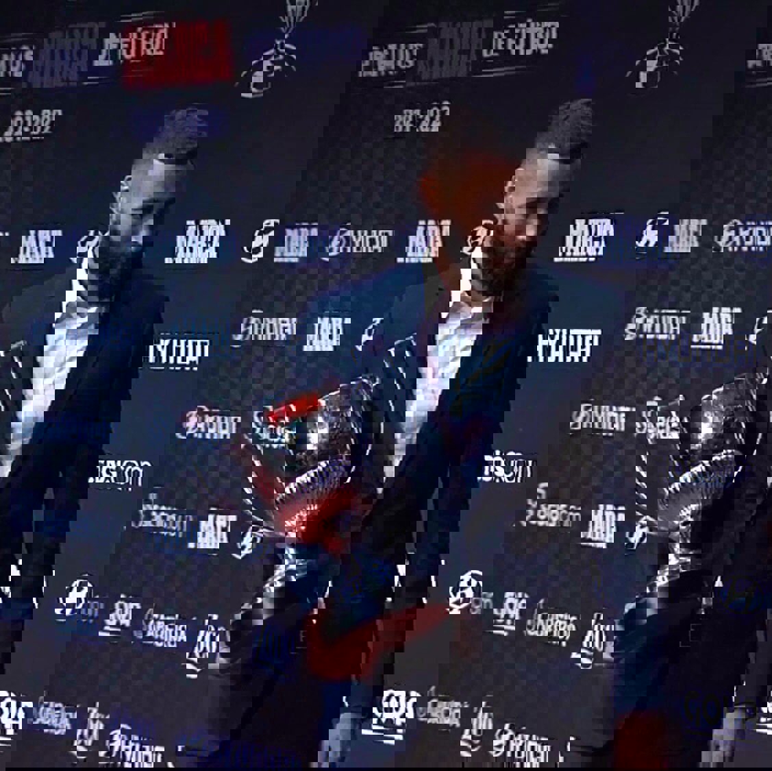 1748645