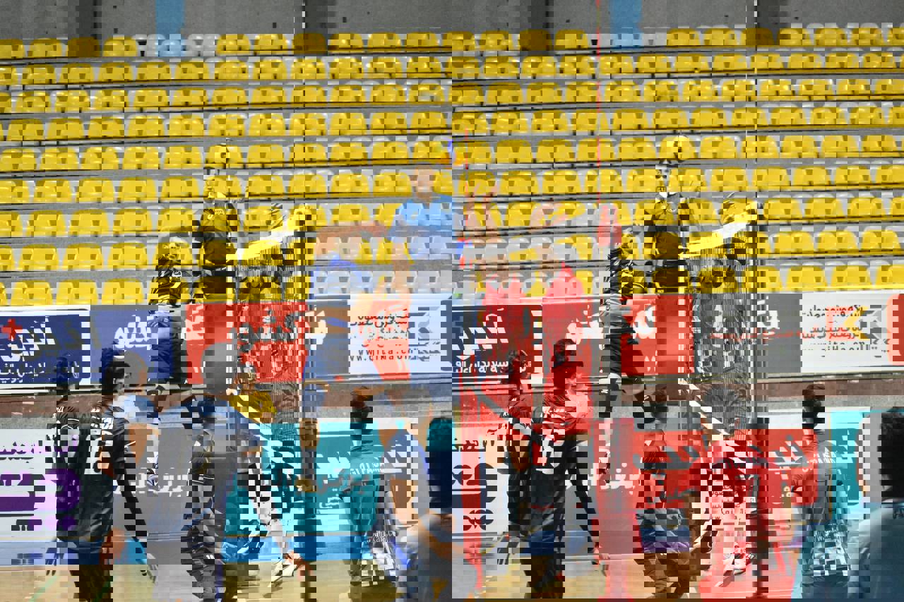 1748858
